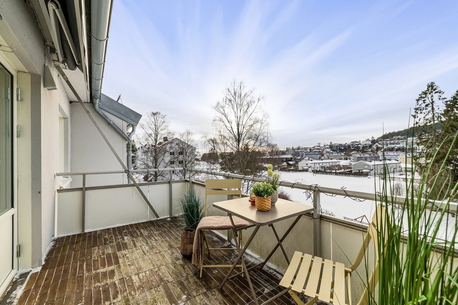 Det er tillatt med elektrisk- og gassgrill. Galleribilde