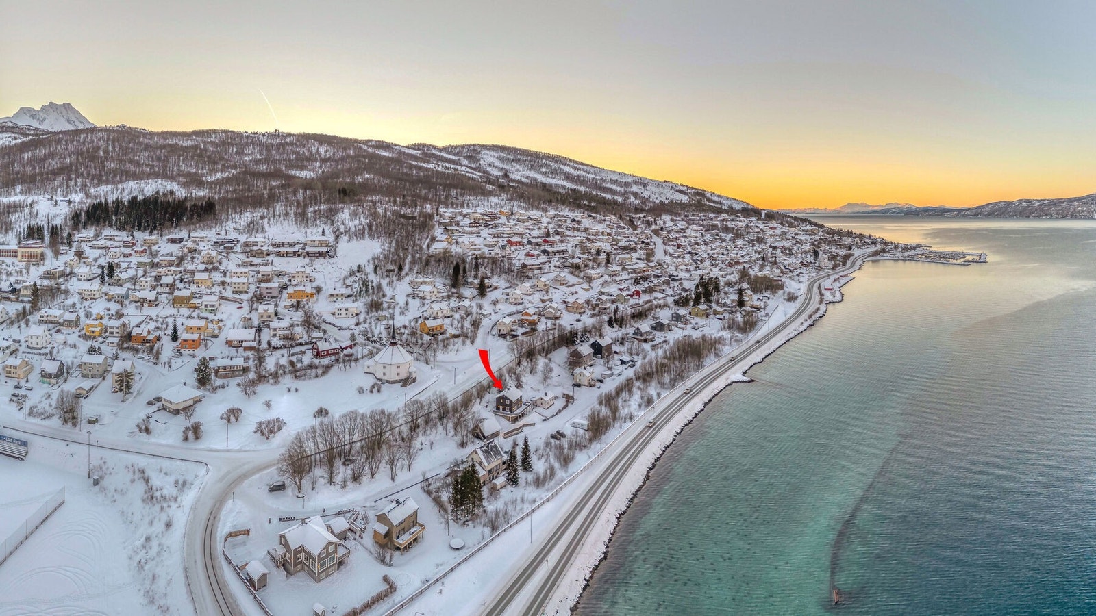 Eiendommen ligger sentralt på Ankenes Galleribilde
