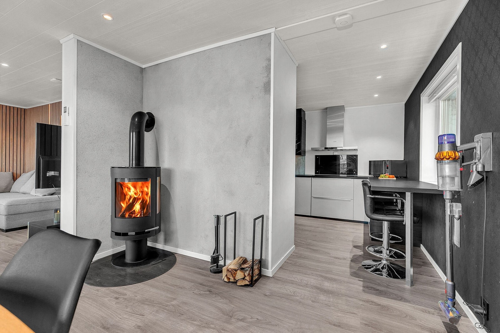 Stue mot kjøkken Galleribilde