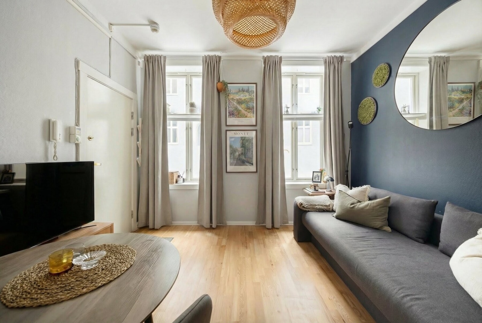 Her bor du med gangavstand til "alt" du trenger i hverdagen. Galleribilde