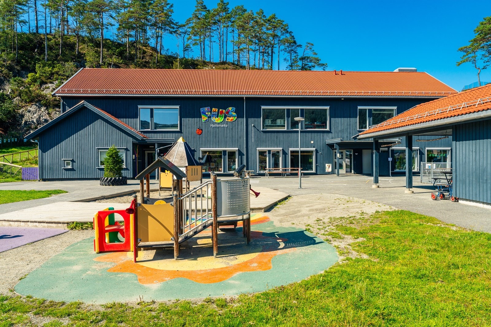 Hjellemarka BHG. Galleribilde