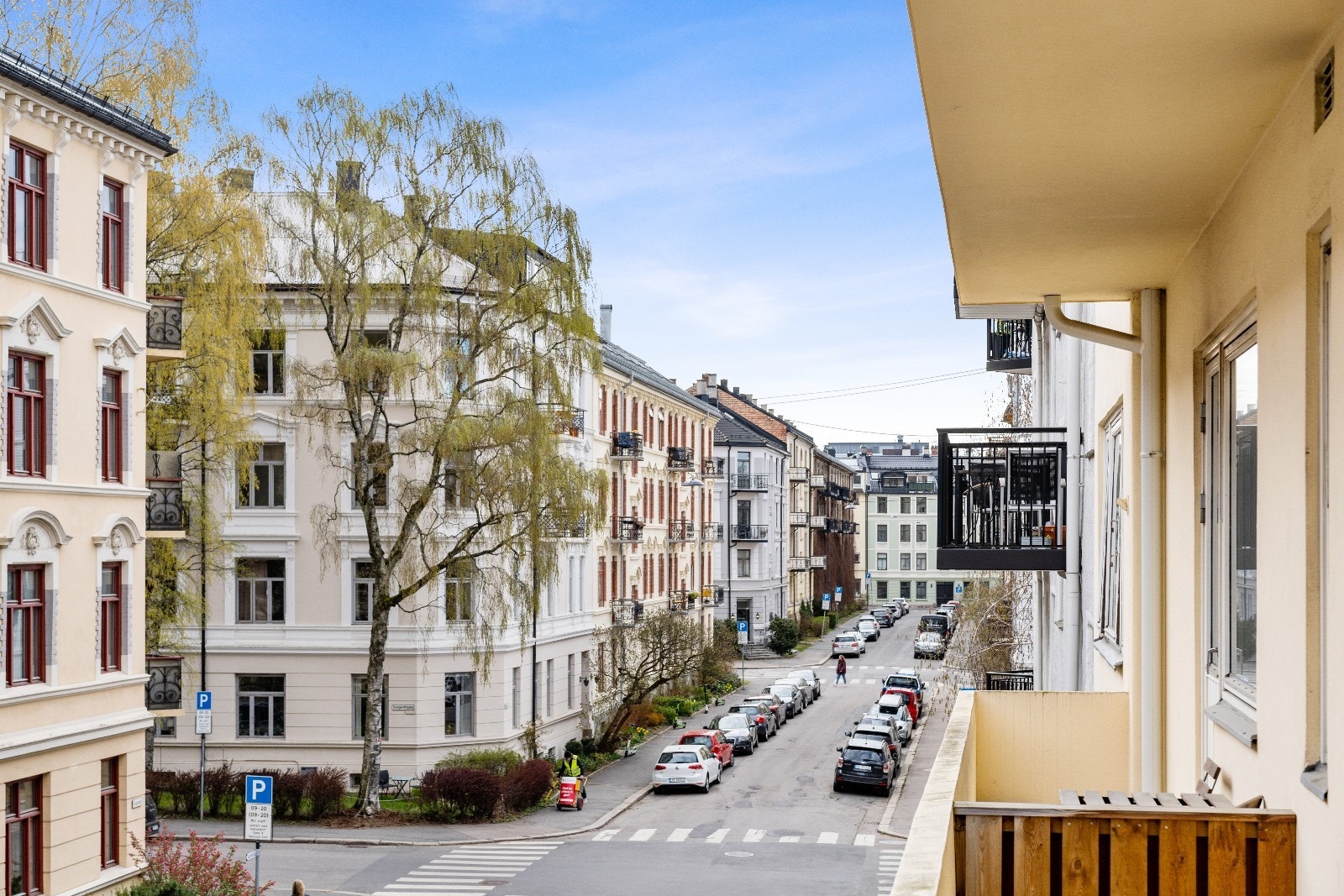 Utsyn fra balkong Galleribilde