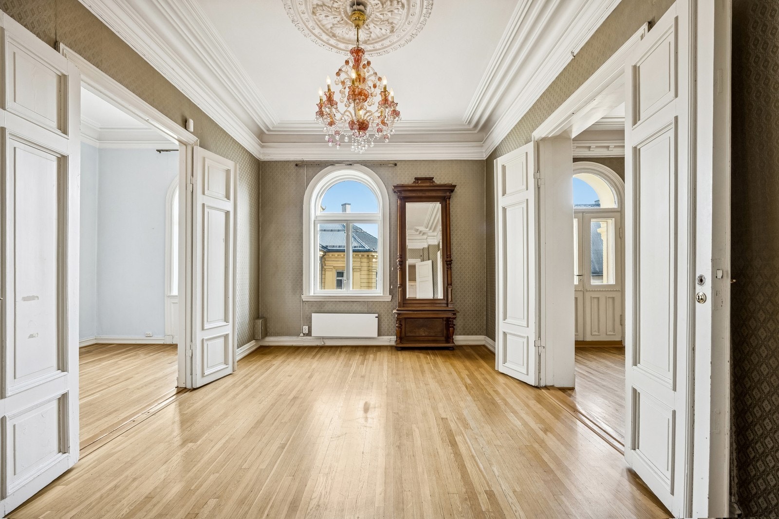 Spisestue. Galleribilde