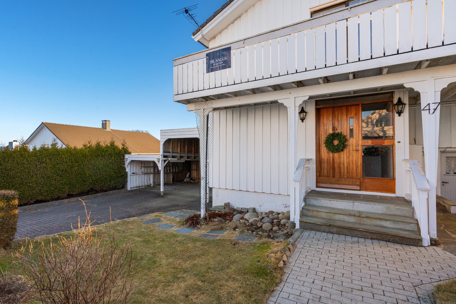 Inngangsparti. Galleribilde