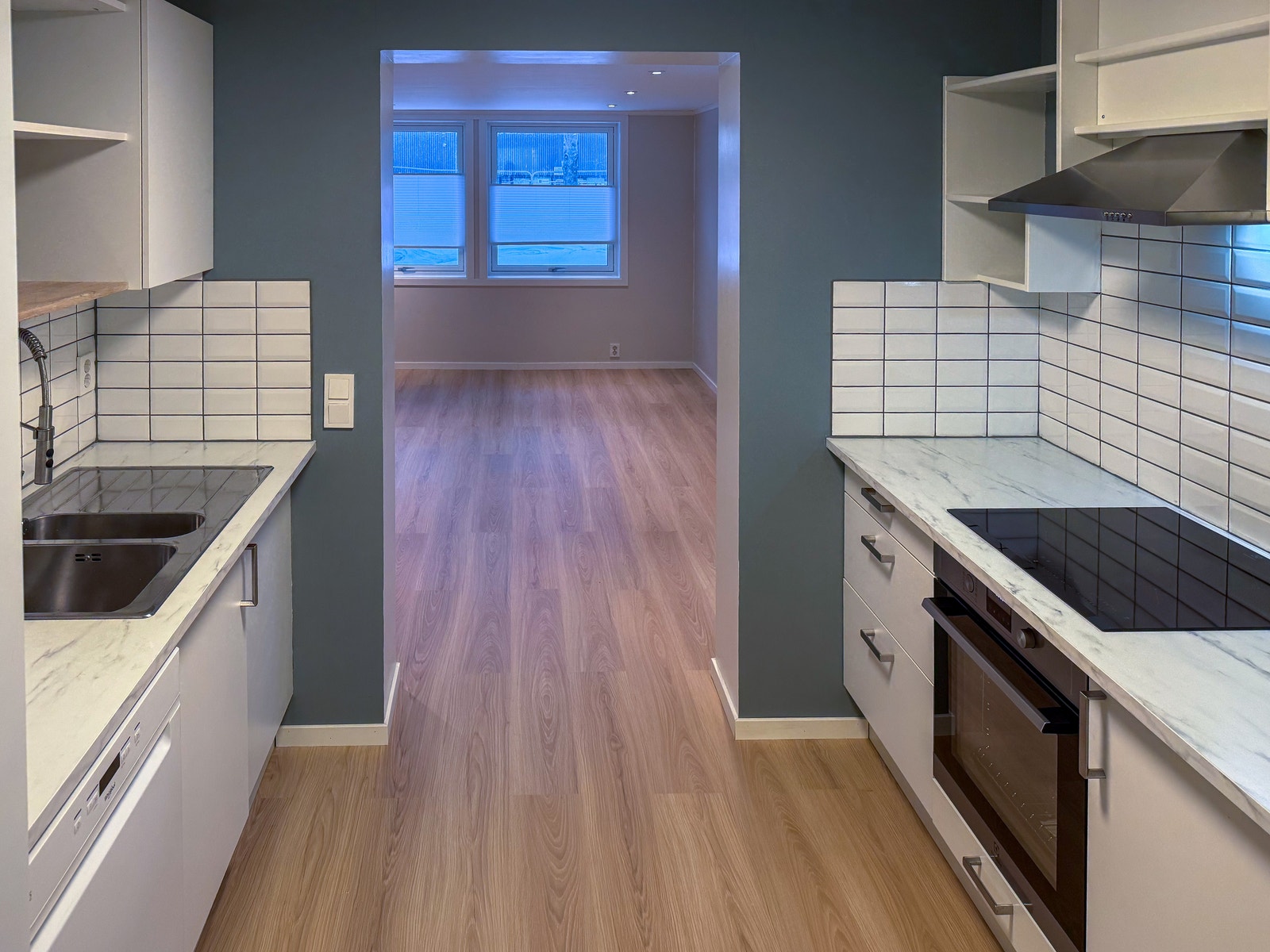 Kjøkken inn mot stue Galleribilde