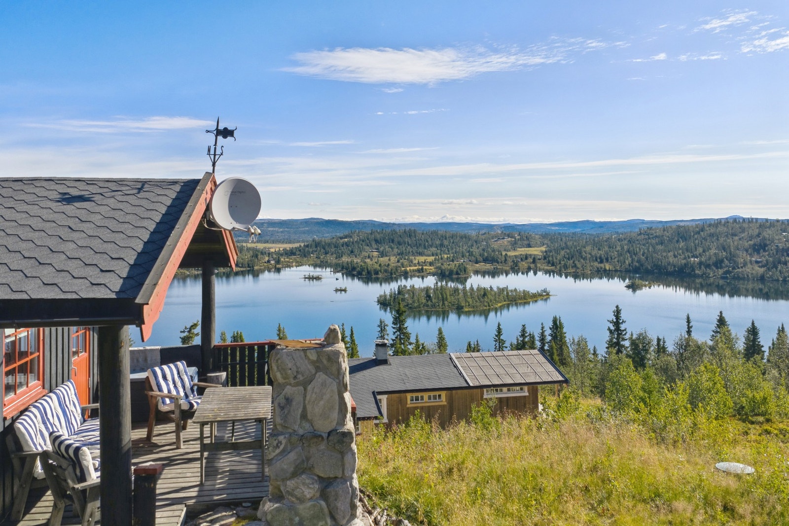 I området er det fine forhold for friluftsliv sommer som vinter. Galleribilde