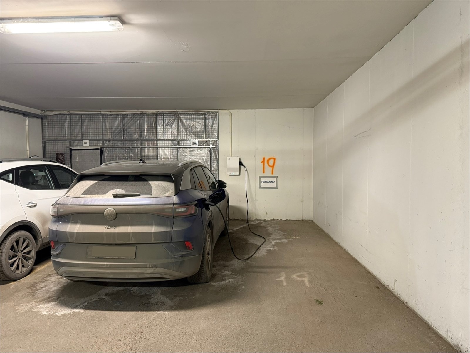 Plass nr. 19 Galleribilde