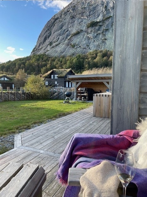 Selgers egne bilder av hage Galleribilde