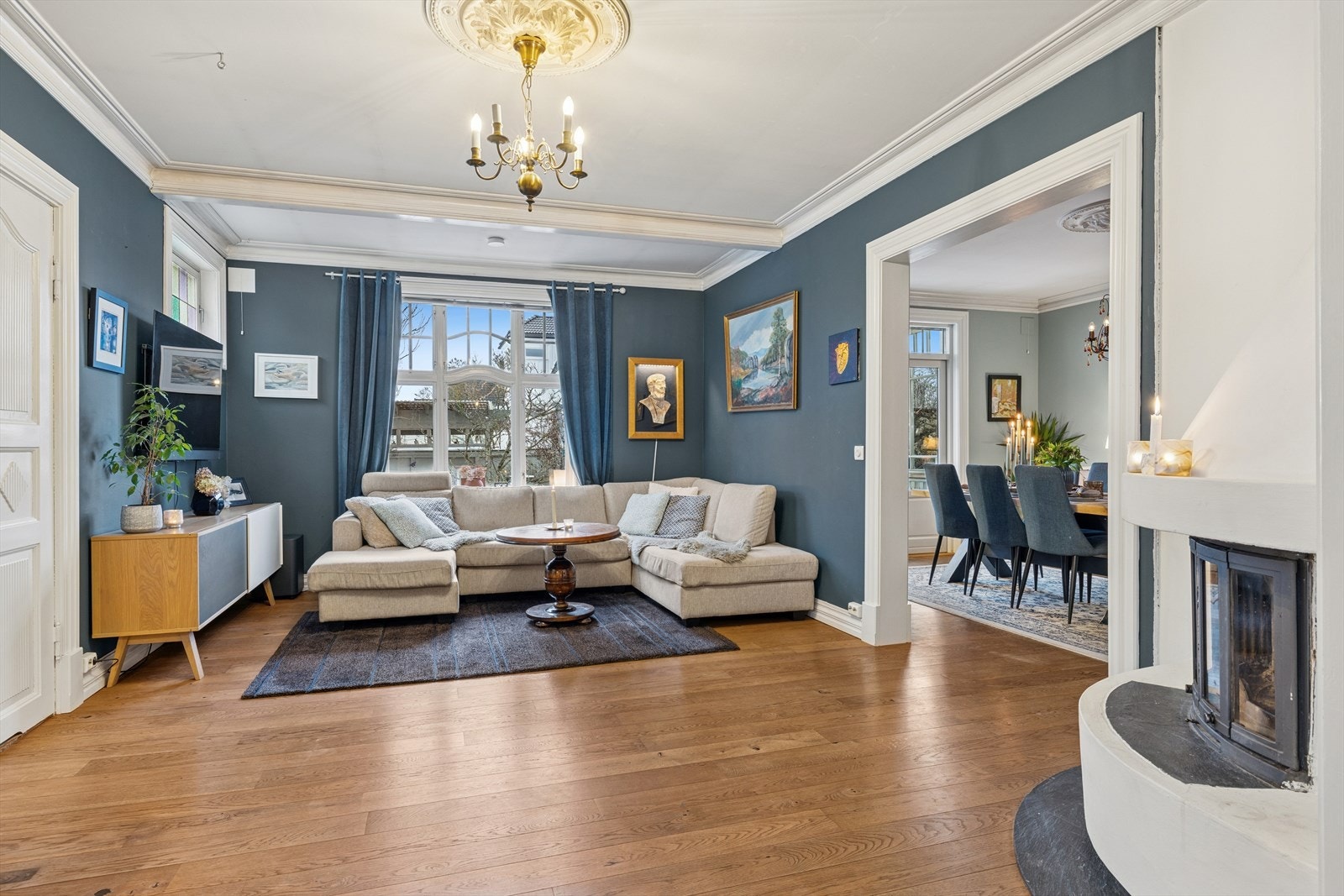 Stue med peis Galleribilde