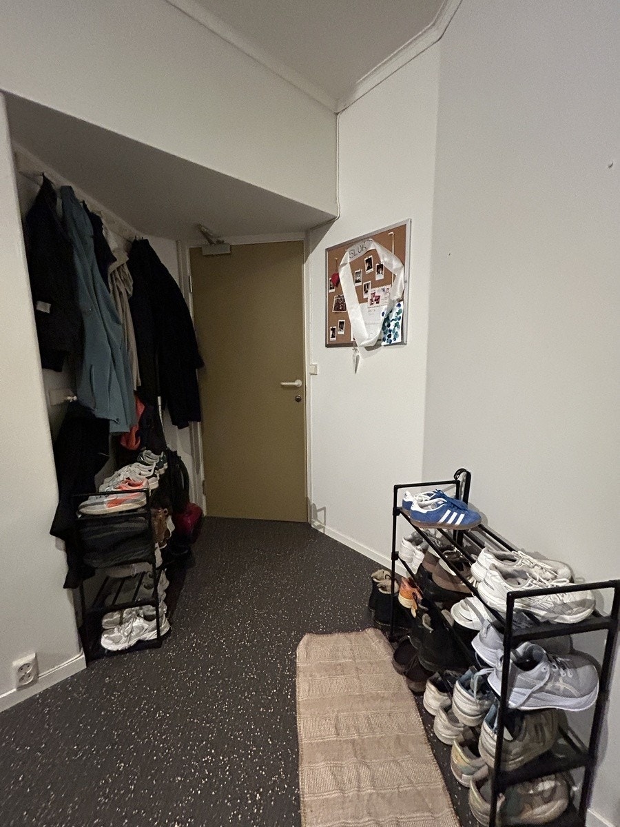 Inngang fra hoveddør Galleribilde