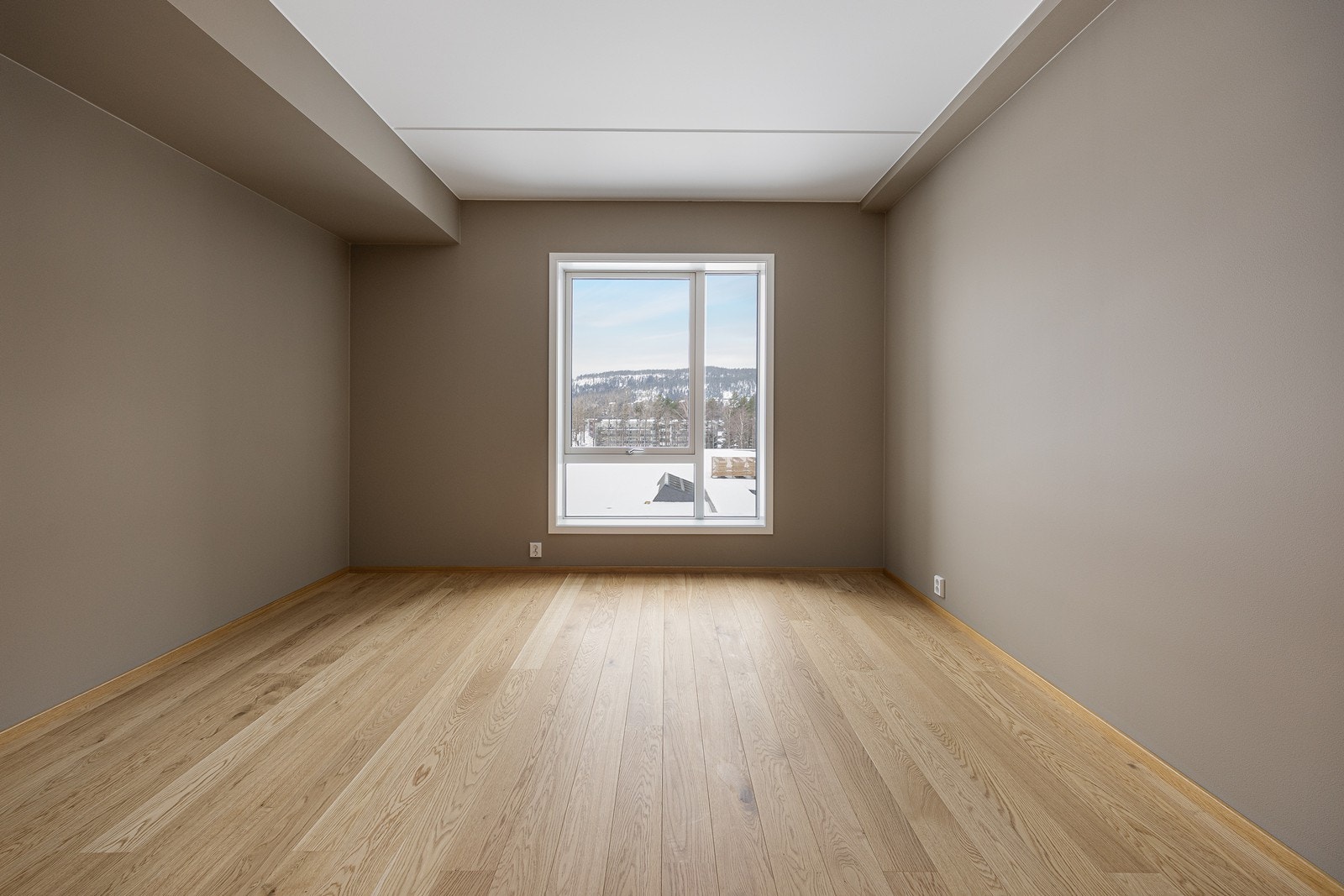 I tilknytning til hovedsoverommet er det er eget bad Galleribilde