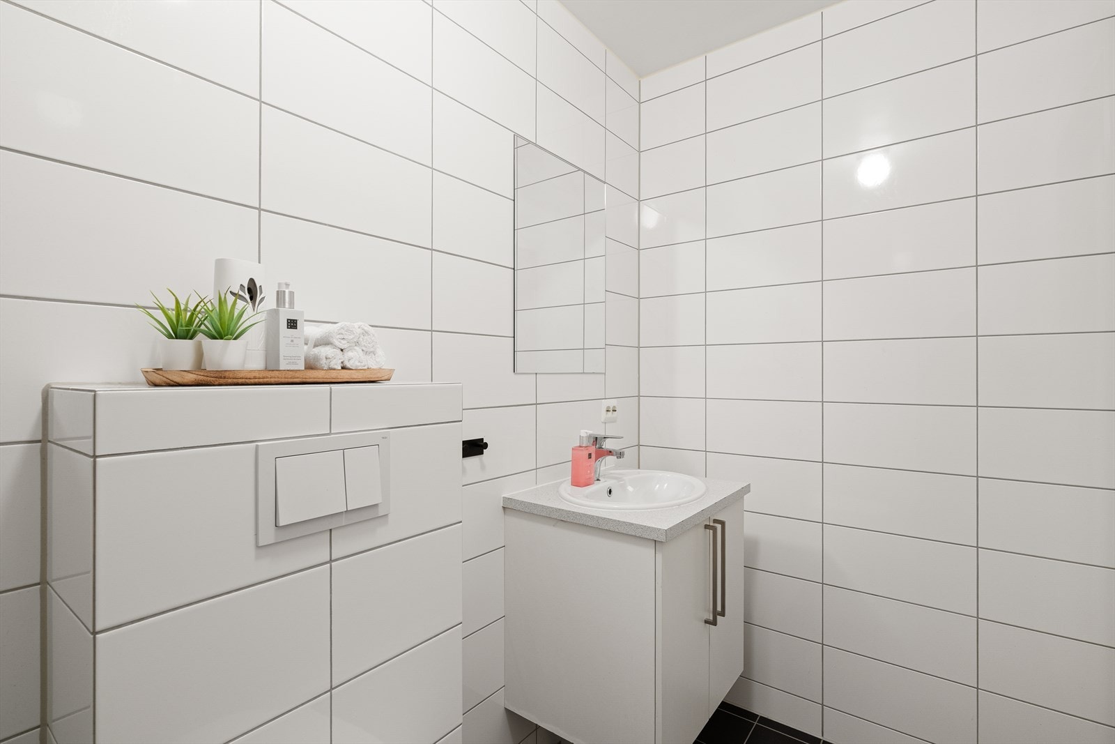 Flislagt baderom. Galleribilde