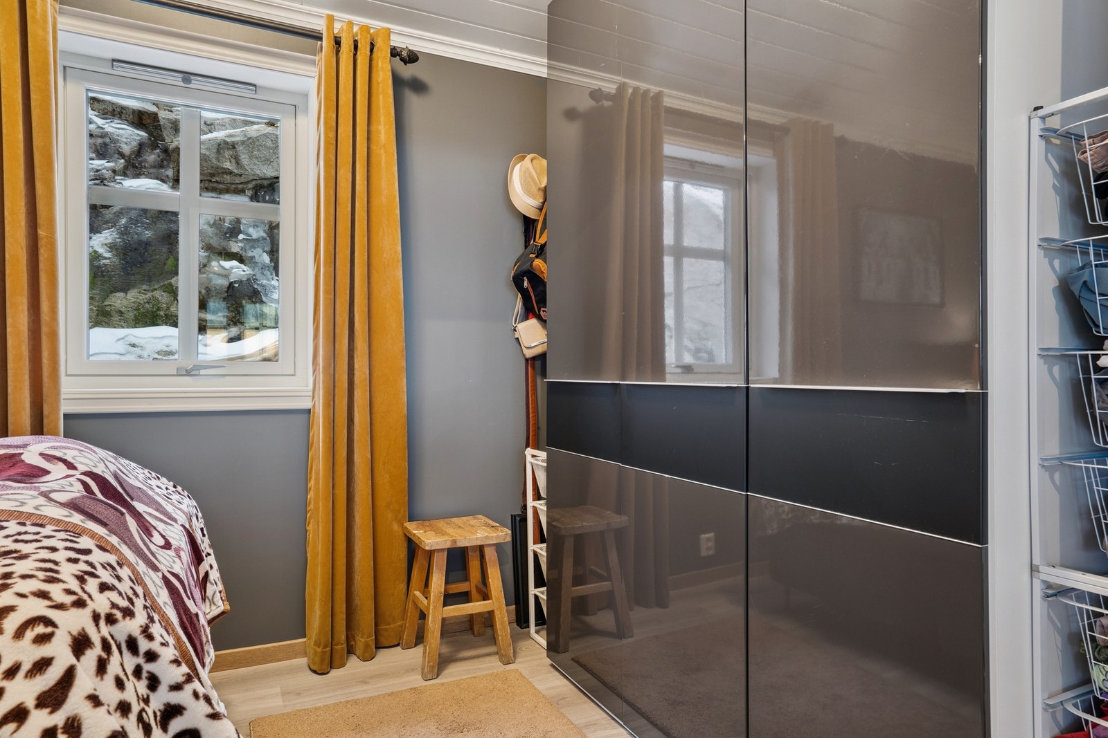 God plass til garderobeløsning. Galleribilde