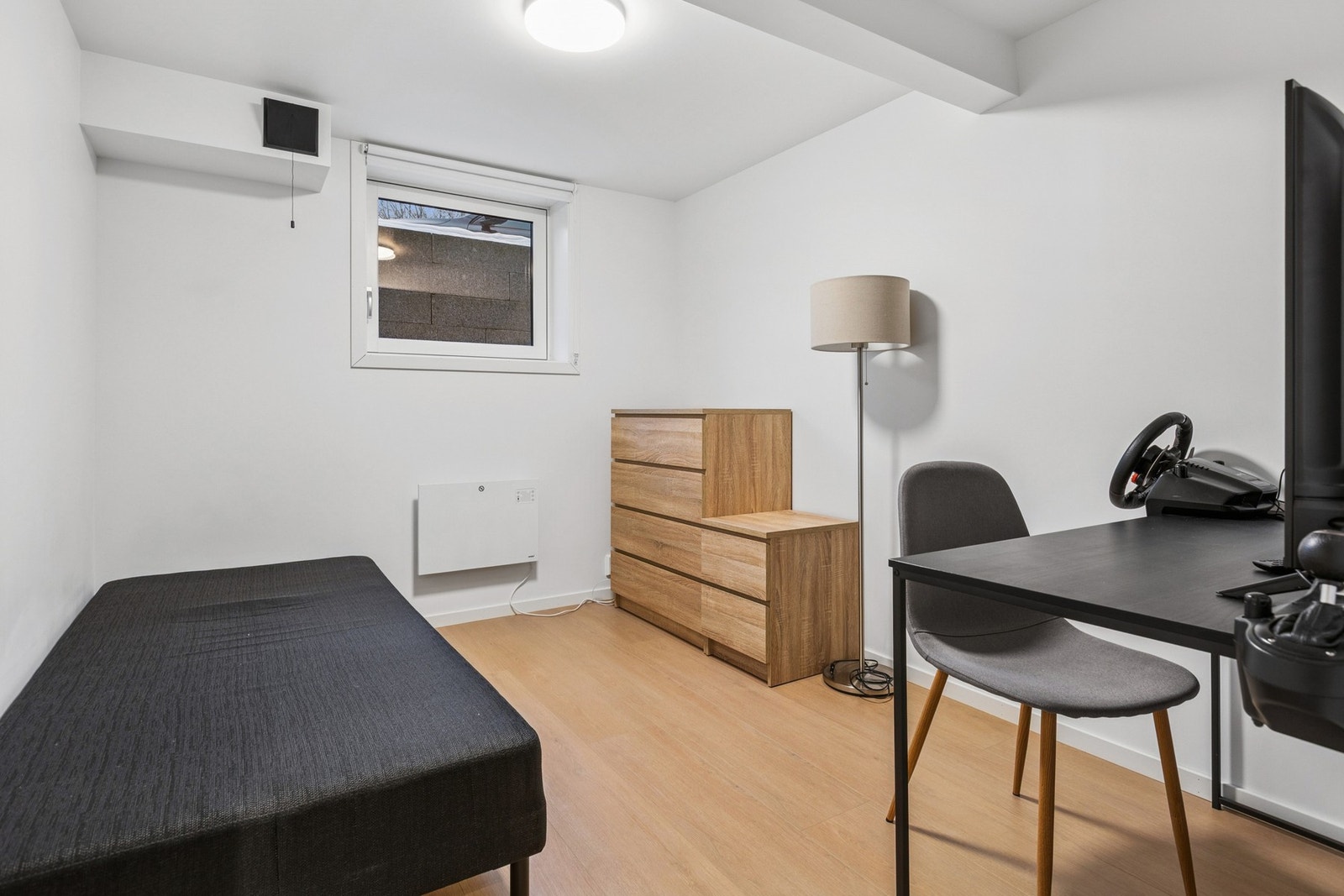 Soverommene egner seg godt som både hovedsoverom, barnerom, gjesterom eller hjemmekontor, alt etter behov. Galleribilde