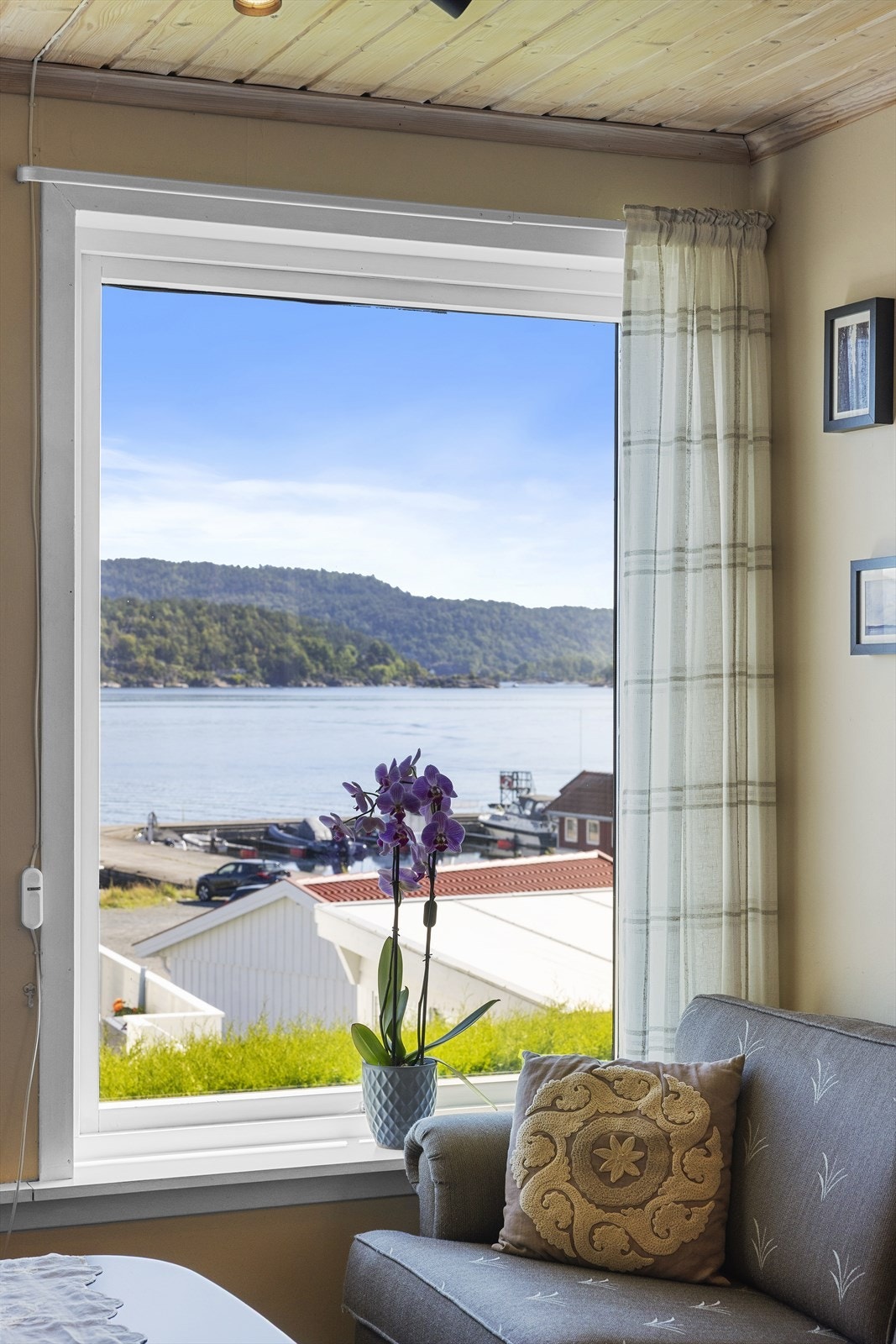 Utsikten fra sofakroken Galleribilde