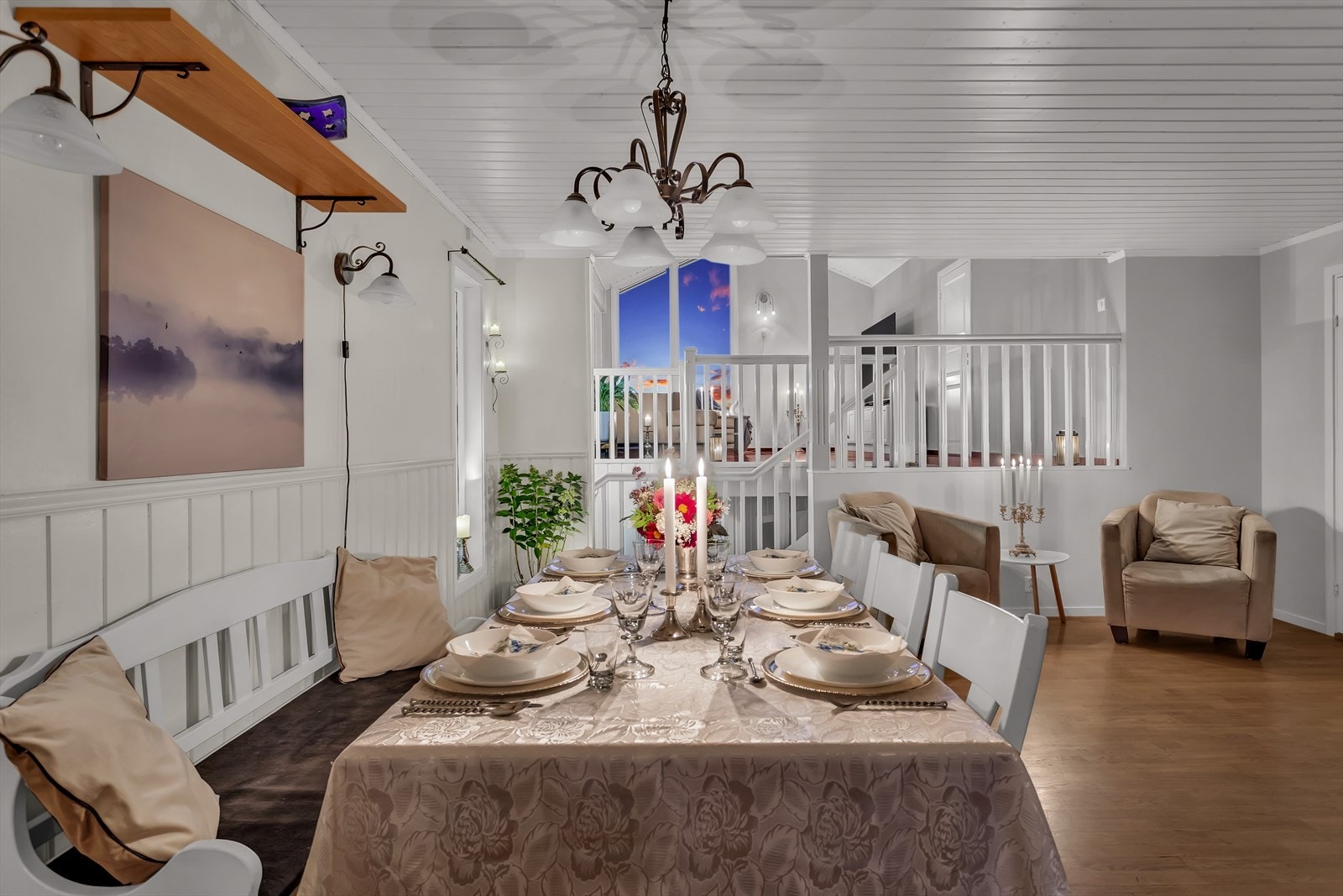 Her kan du invitere familie og venner til et hyggelig måltid! Galleribilde