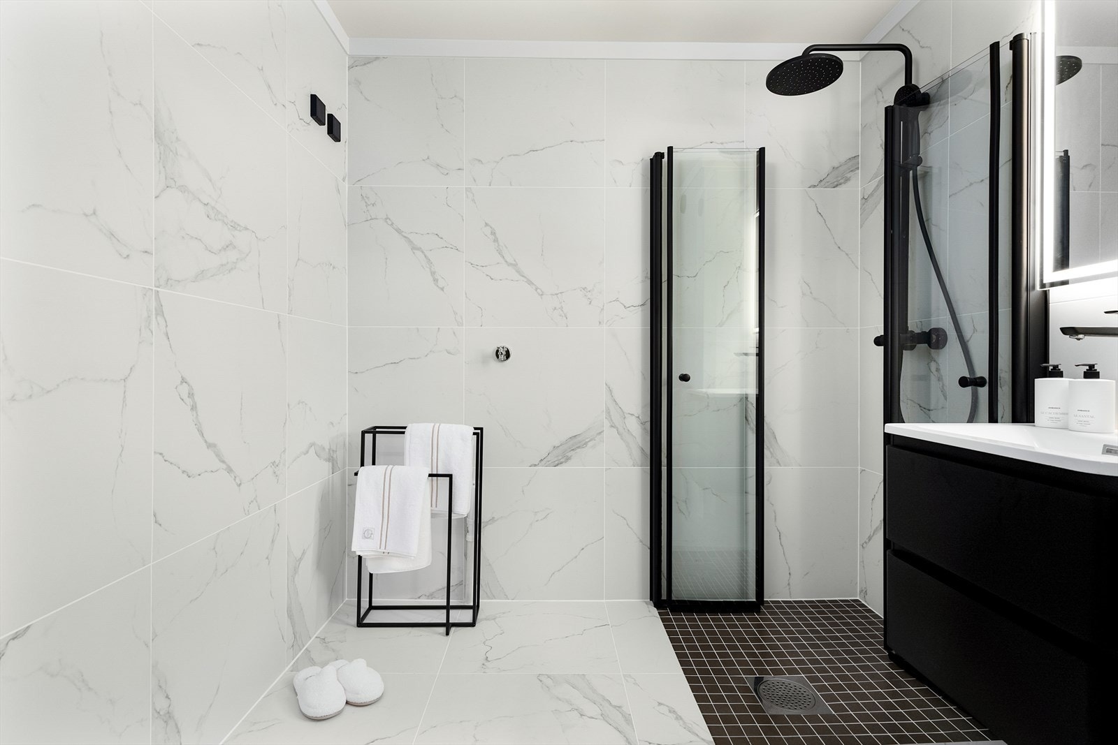 Her er det også plass til vaskemaskin og tørketrommel. Galleribilde