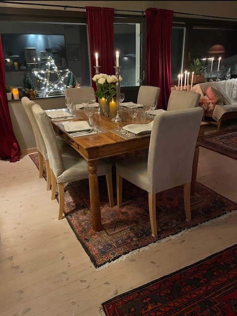 God plass til spisestue. Galleribilde