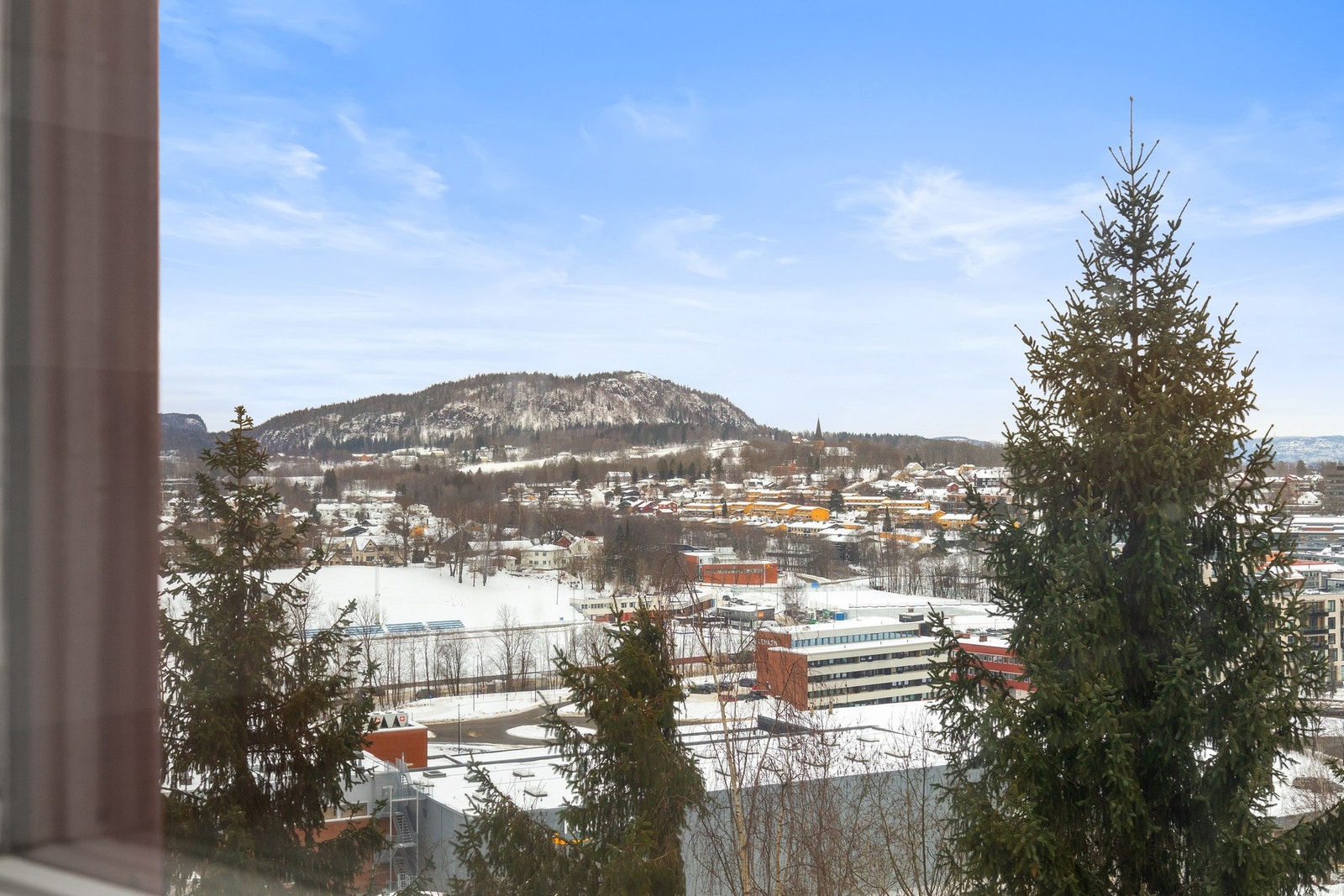 Flott utsikt fra leiligheten! Galleribilde