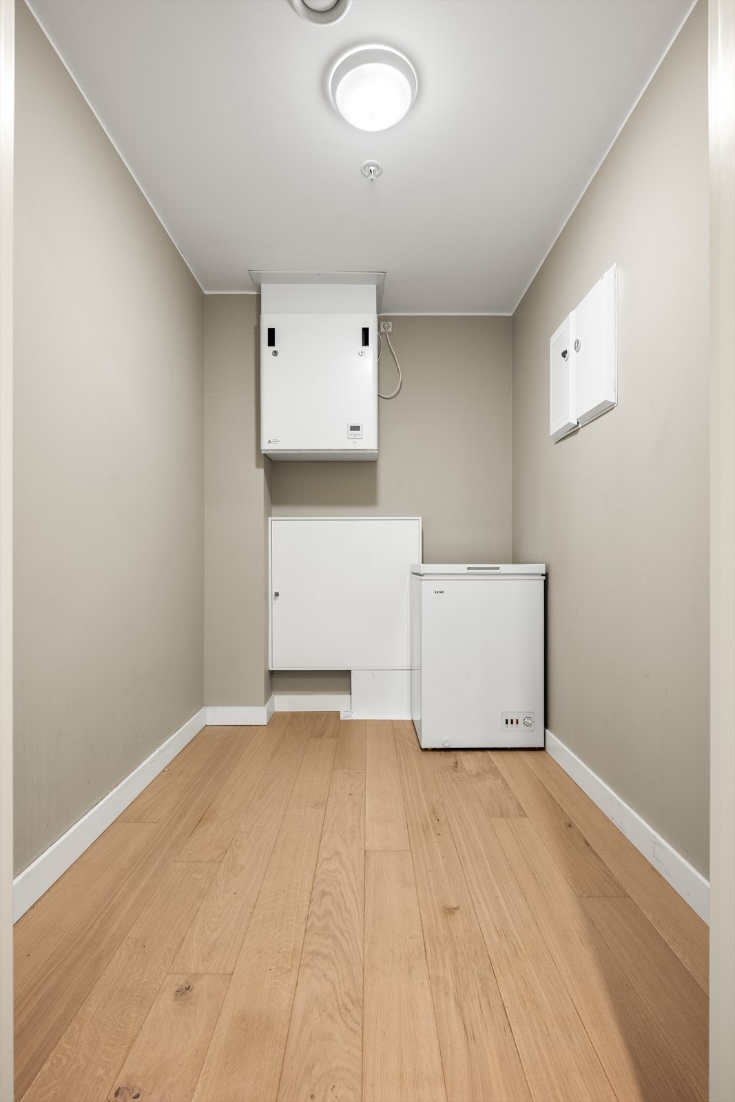 Praktisk bod/teknisk rom i leiligheten. Galleribilde