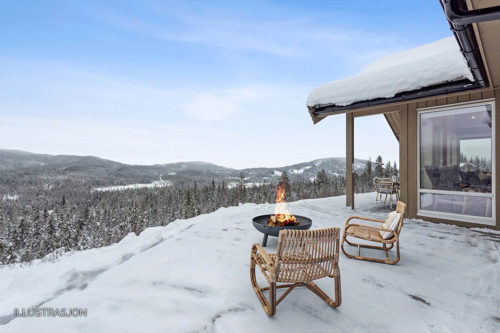 Her er det god plass til hagembøler og grill. Galleribilde