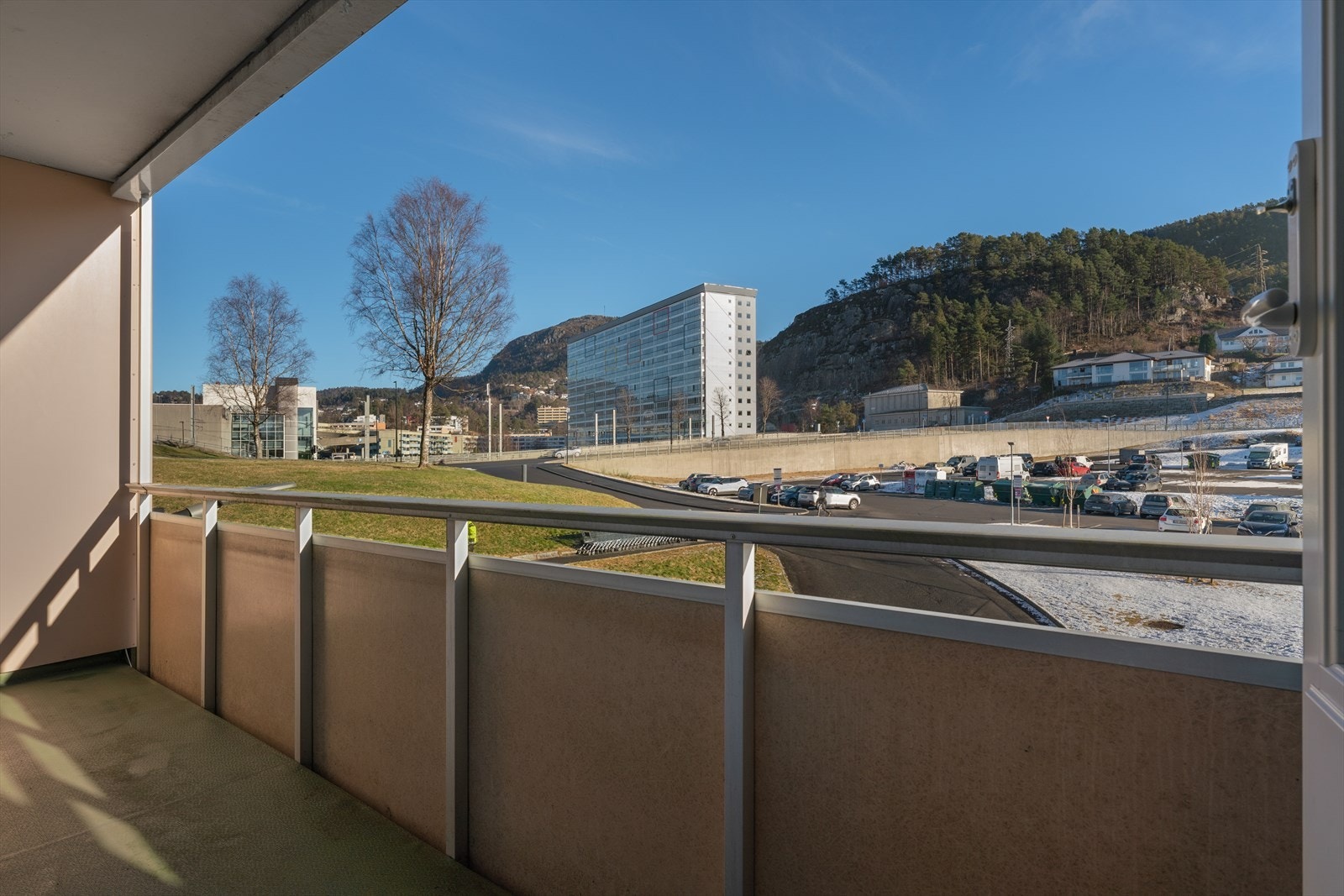 - Fra hovedsoverommet har man adkomst til den andre balkongen - Galleribilde