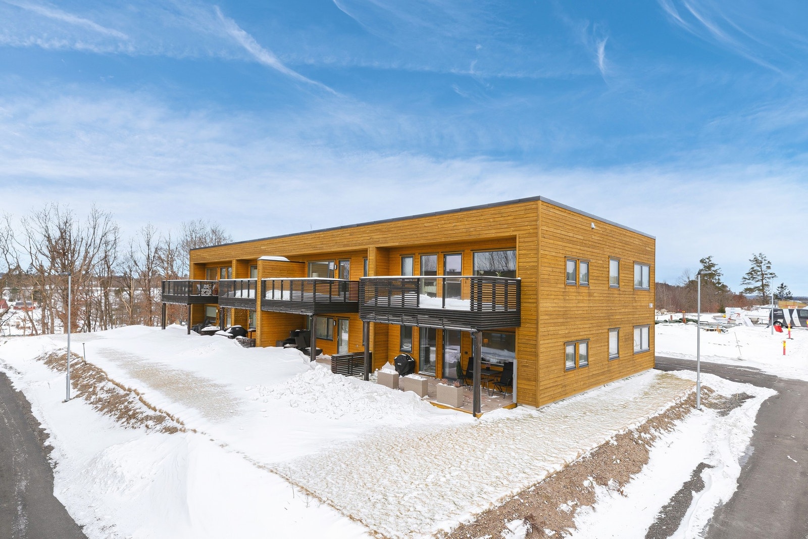 Leiligheten ligger fint til i 1. etg på hjørnet av bygget Galleribilde