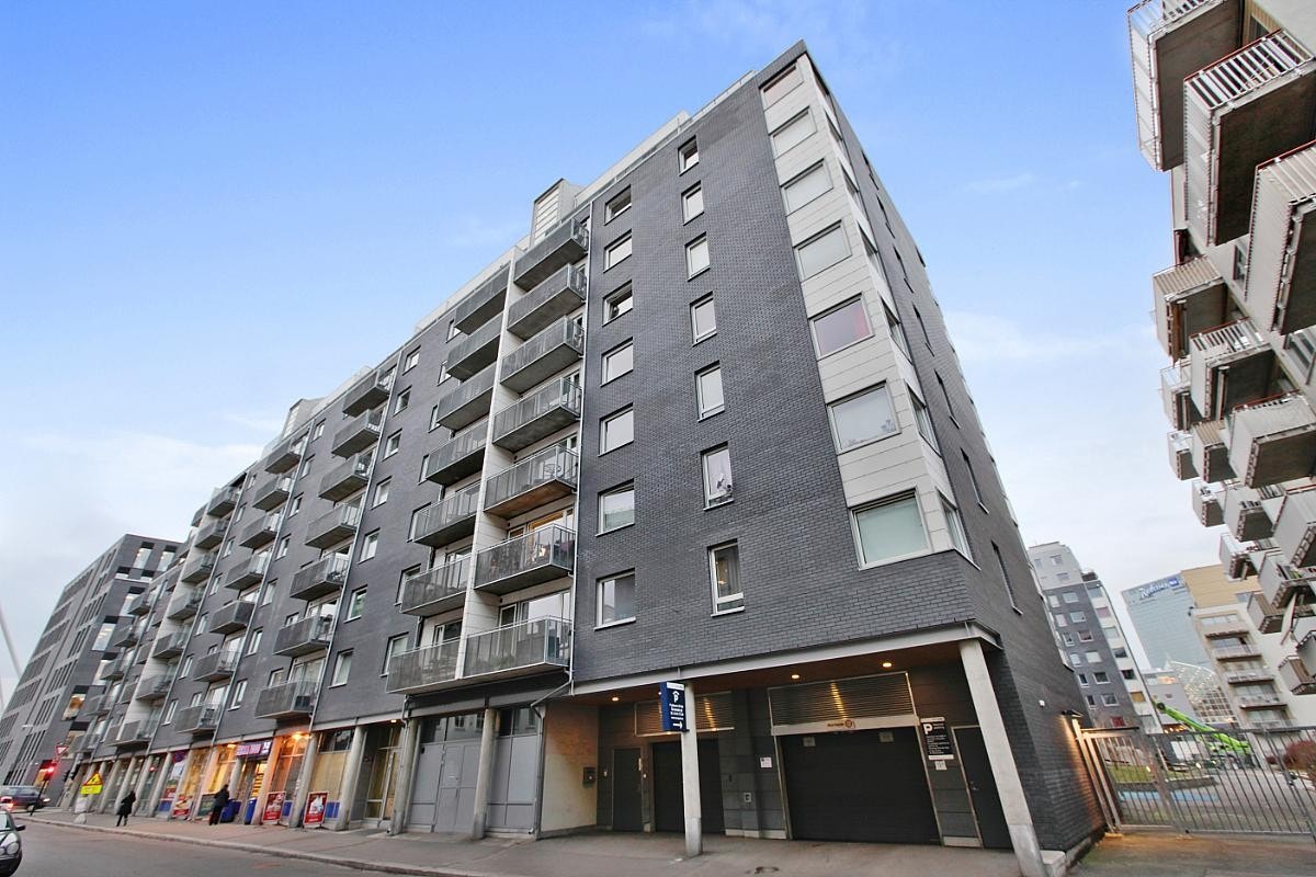 Velkommen til Platous gate 31 med Rema 1000 i underetasjen og alt du ellers måtte trenge i nærheten. Galleribilde