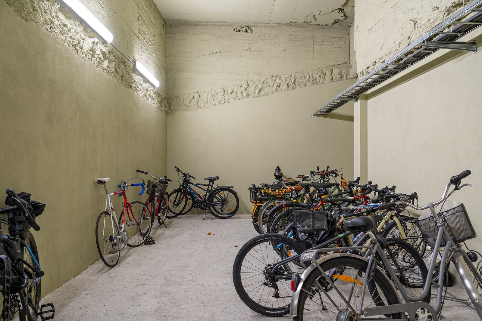 Det er også felles sykkelbod. Galleribilde