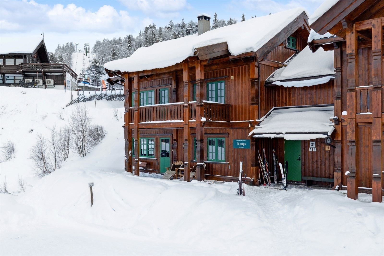 Velkommen! Her starter opplevelsen av ro, hygge og hytteliv Galleribilde