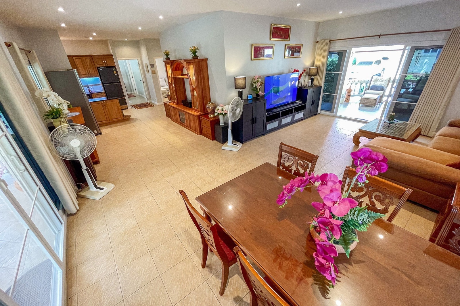 Spisebord Galleribilde