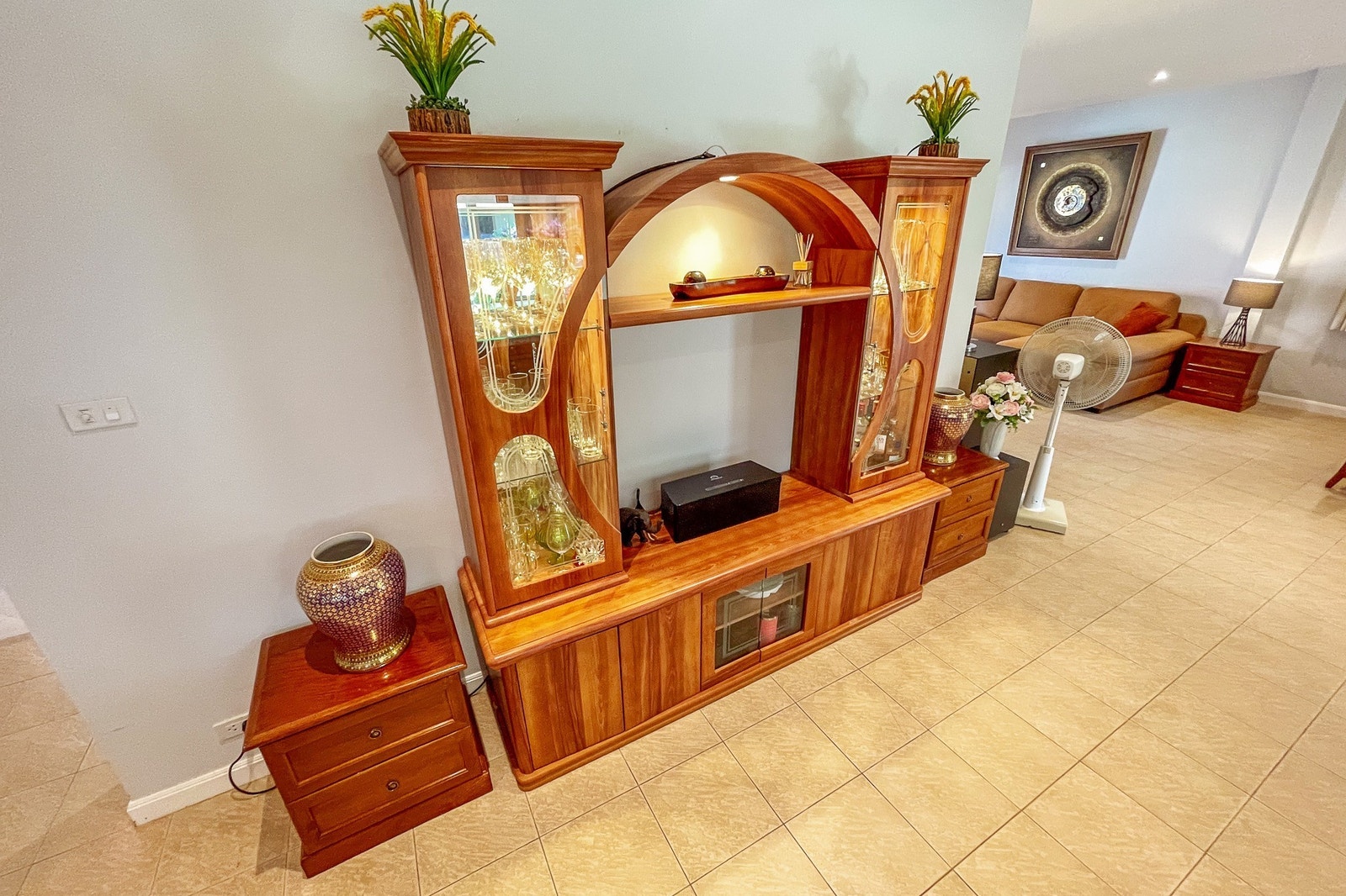 Reol ved kjøkkenet Galleribilde