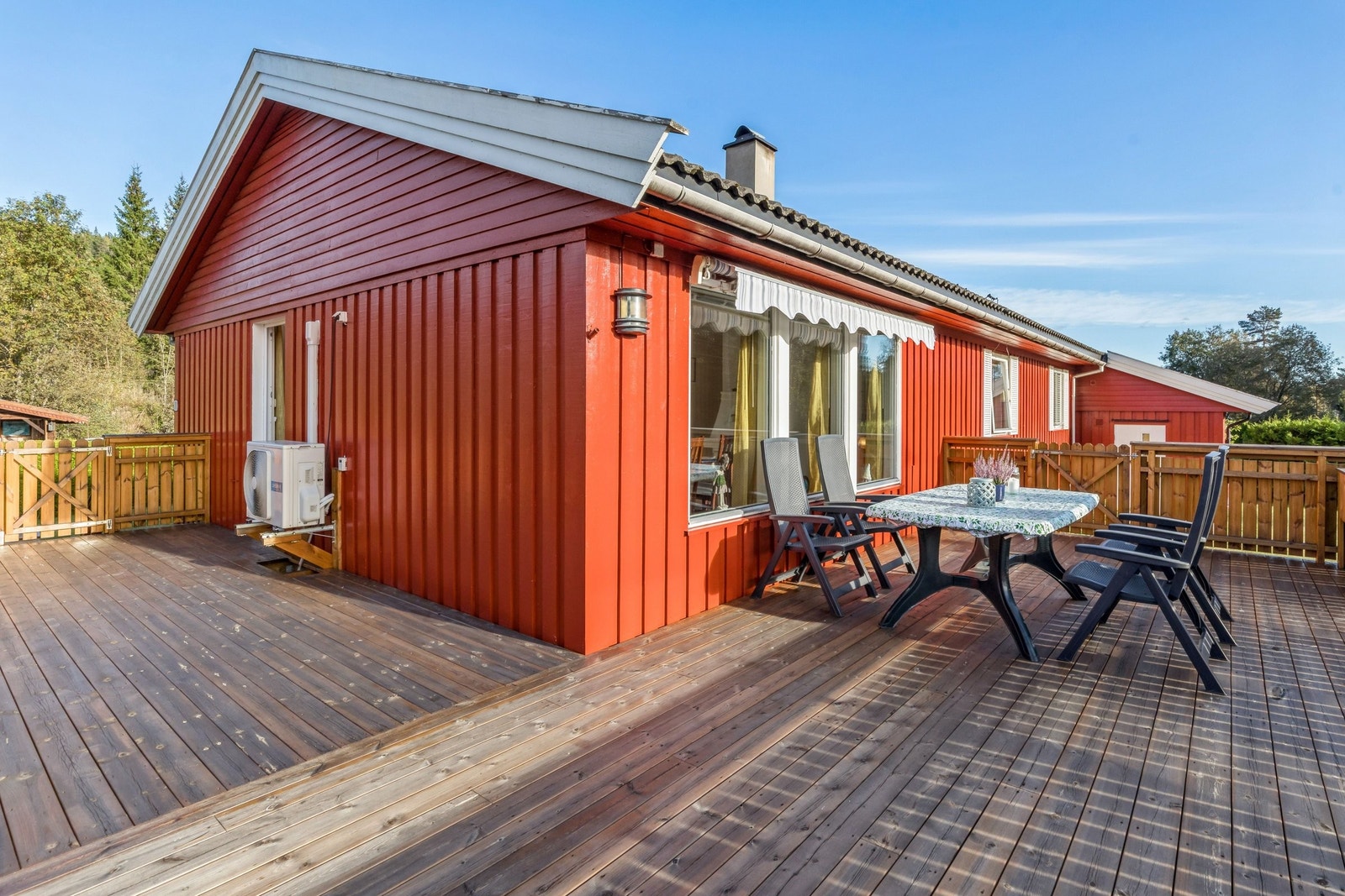 Terrassen er på 51 m². Galleribilde