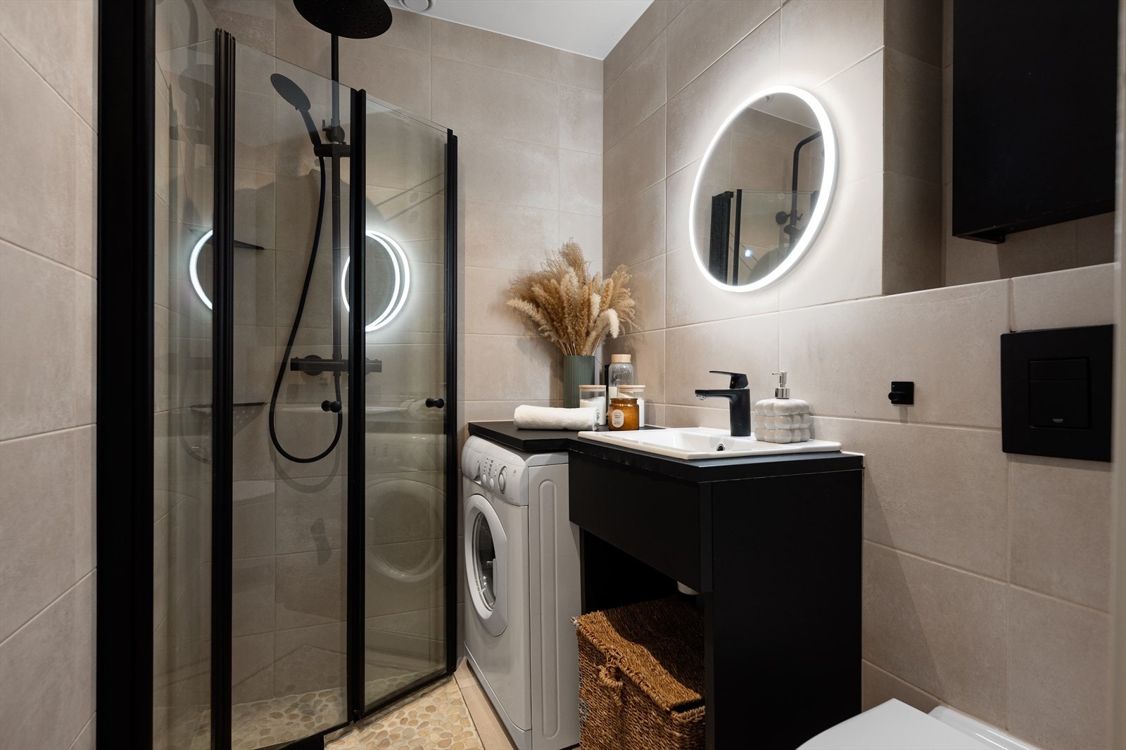 Lekkert og innbydende bad fra 2021. Galleribilde