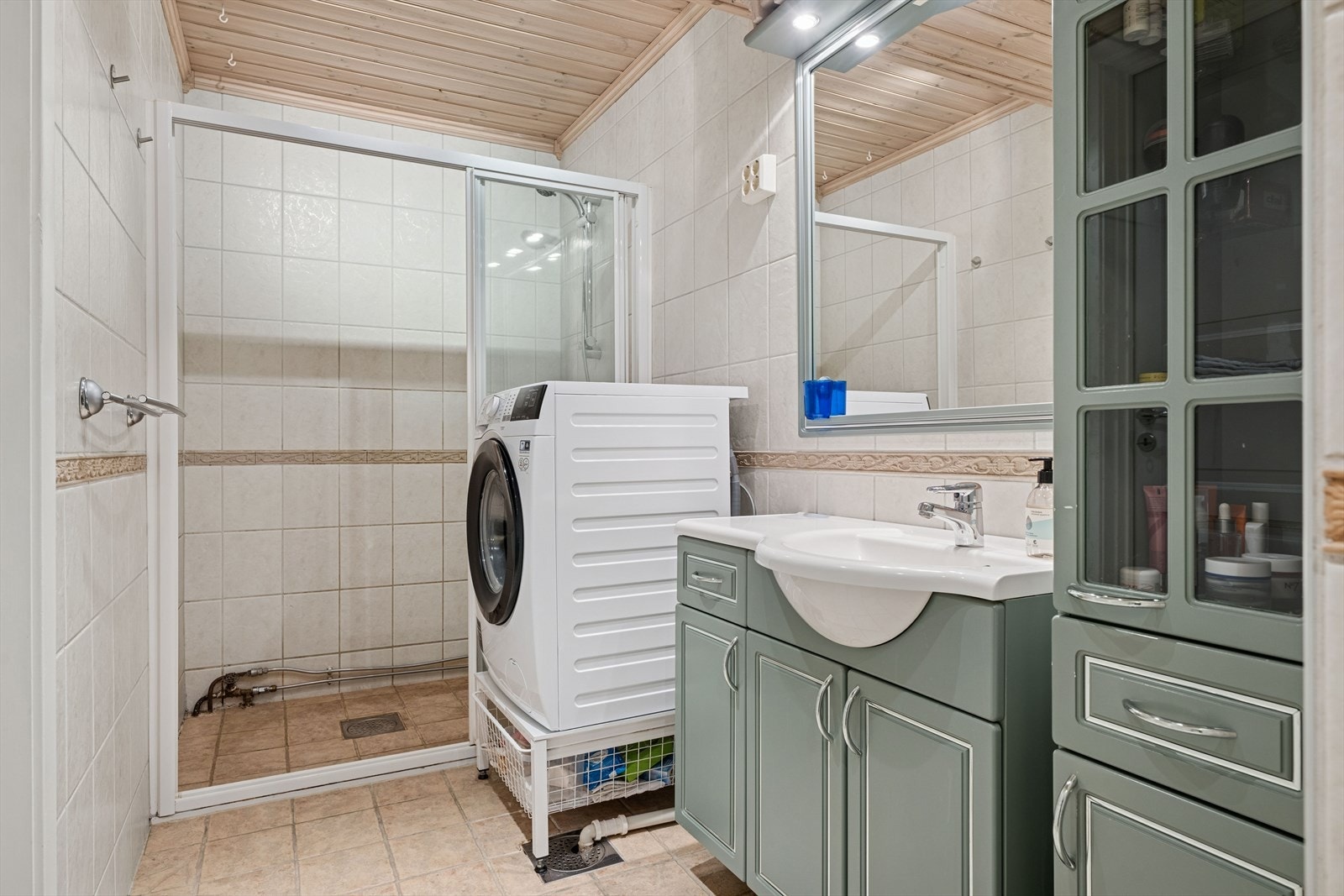 Opplegg for vaskemaskin. Galleribilde