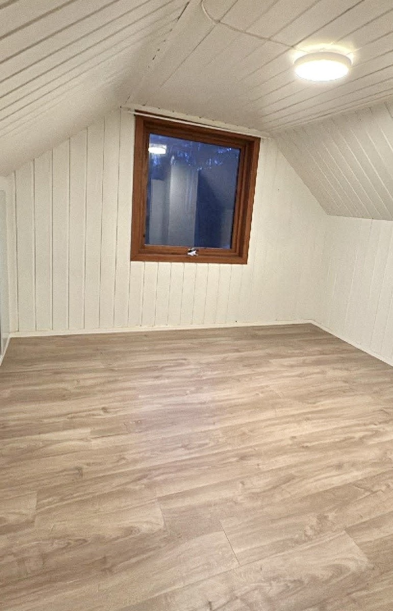 Soverom på loft Galleribilde