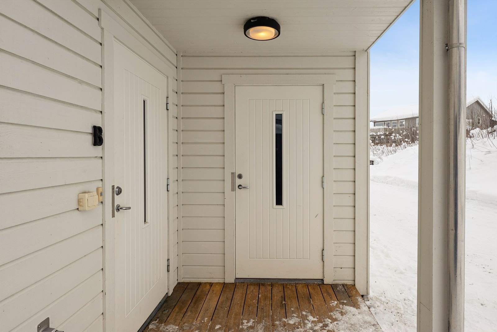 I tillegg følger det en utvendig sportsbod som gir ekstra lagringsplass til utstyr og sesongartikler, sykler, verktøy m.m. Galleribilde