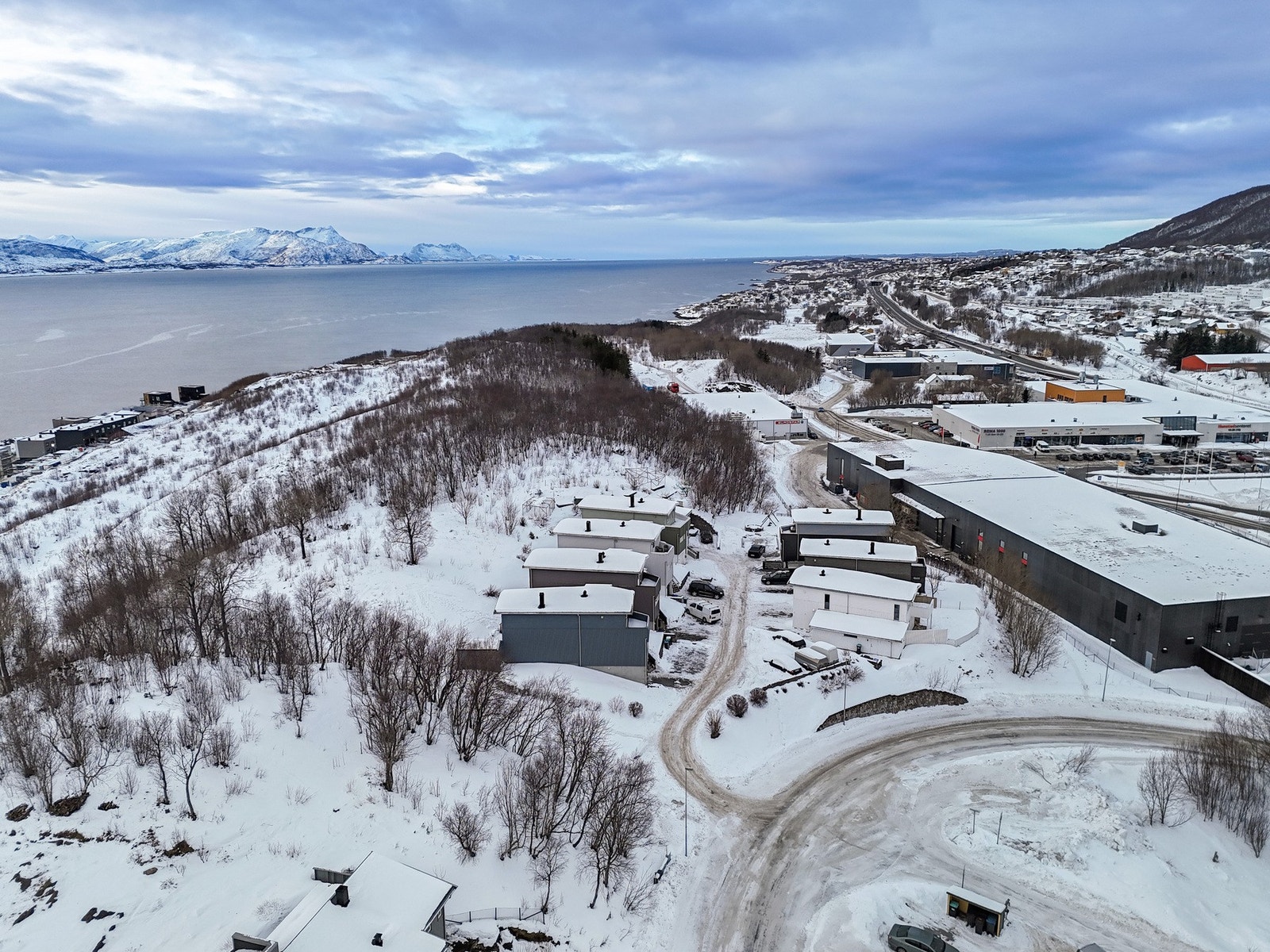 Boligen ligger trygt plassert i blindvei! Galleribilde