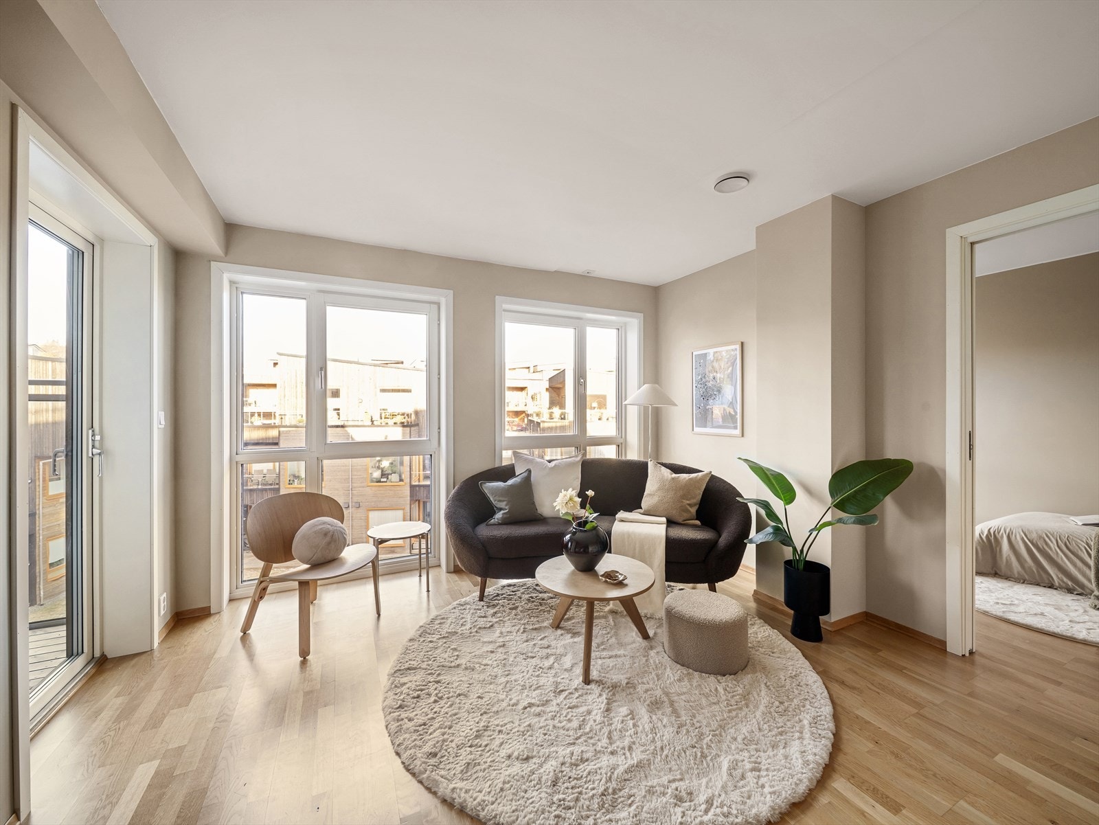 Planløsningen gjør det enkelt å møblere etter egne ønsker og behov. Galleribilde