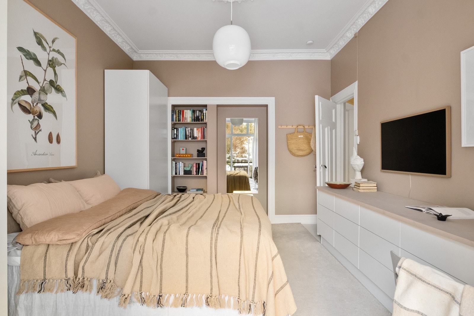 Soverommene har en behagelig atmosfære som gjør det enkelt å falle til ro om kvelden. Galleribilde