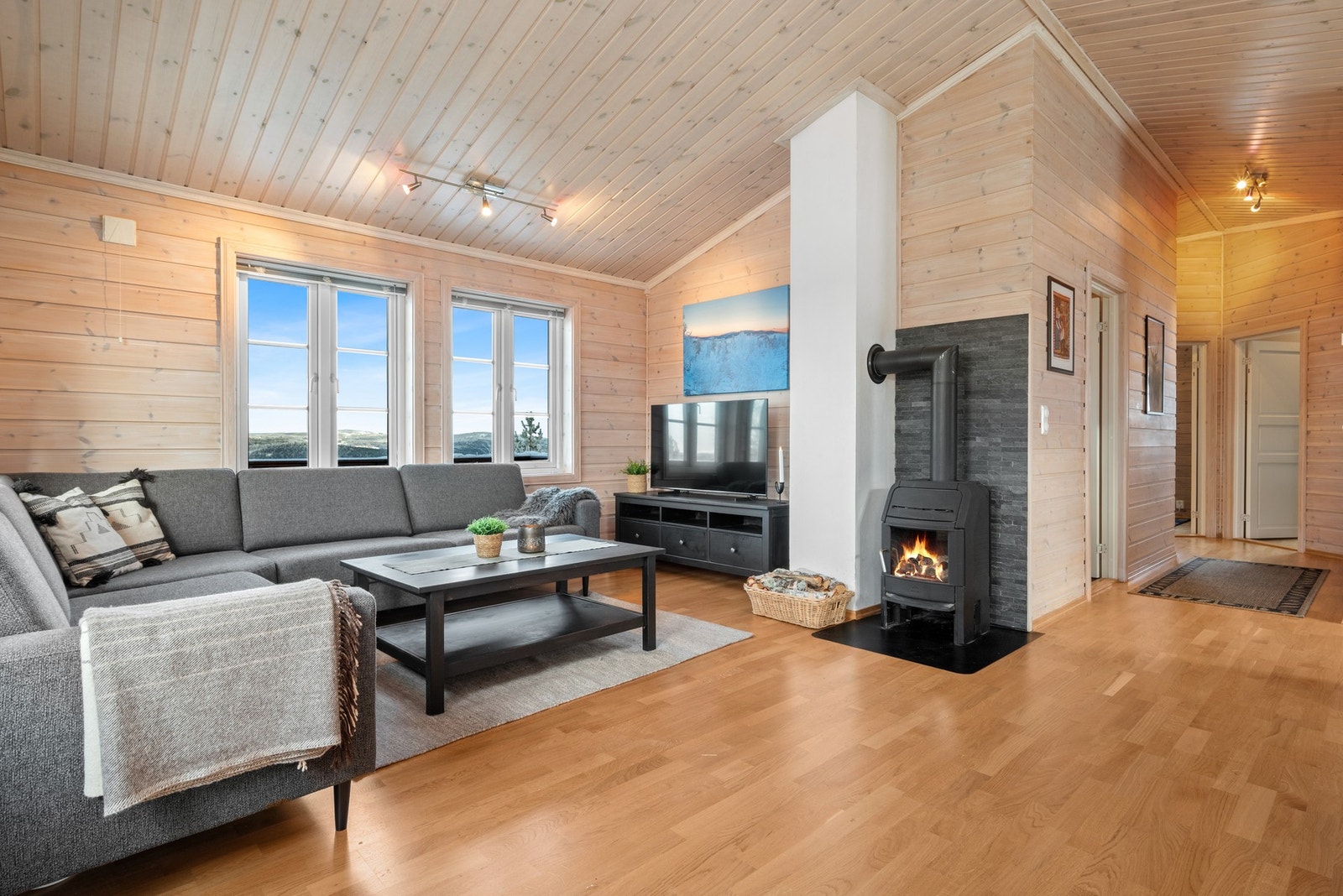 Hytta er på 66m² BRA-i og har en god planløsning. Galleribilde