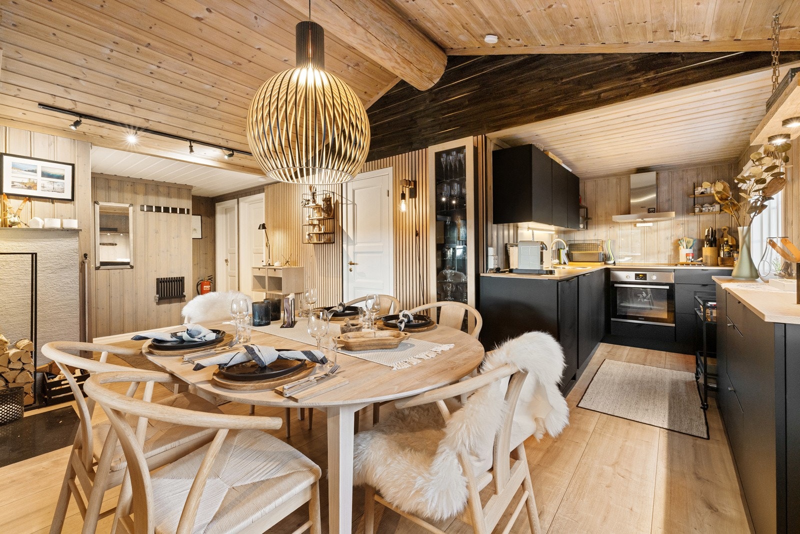 Her kan du samle familie og venner for en hyggelig aften. Galleribilde