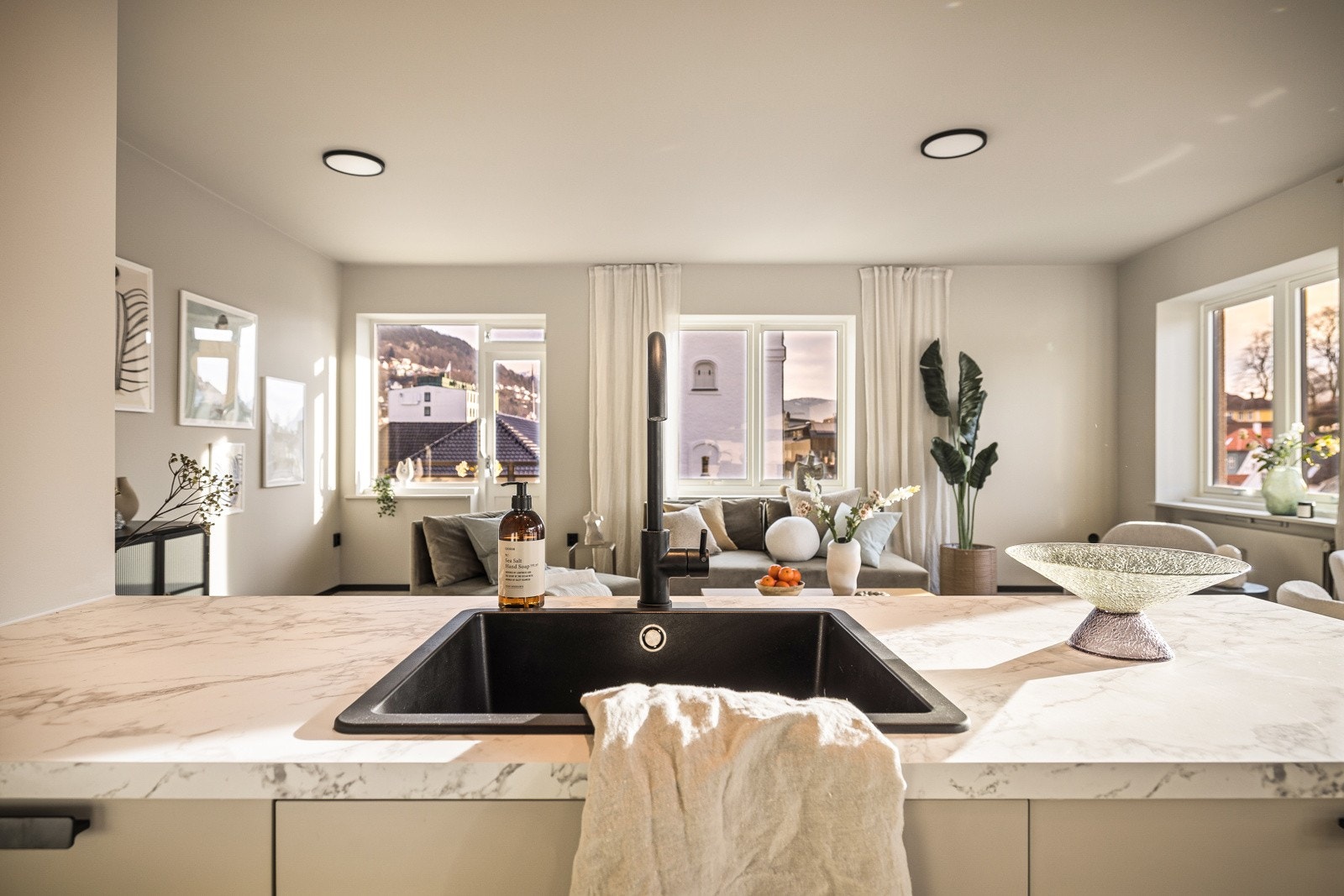 - Her kan man lage middag med utsikt rett opp mot Fløyen - Galleribilde