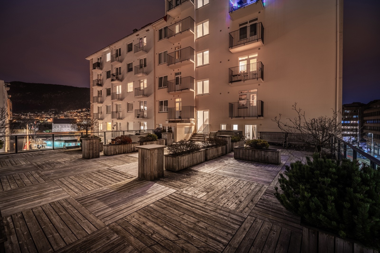 - Felles takterrasse som fritt kan brukes av beboerne i bygget - Galleribilde