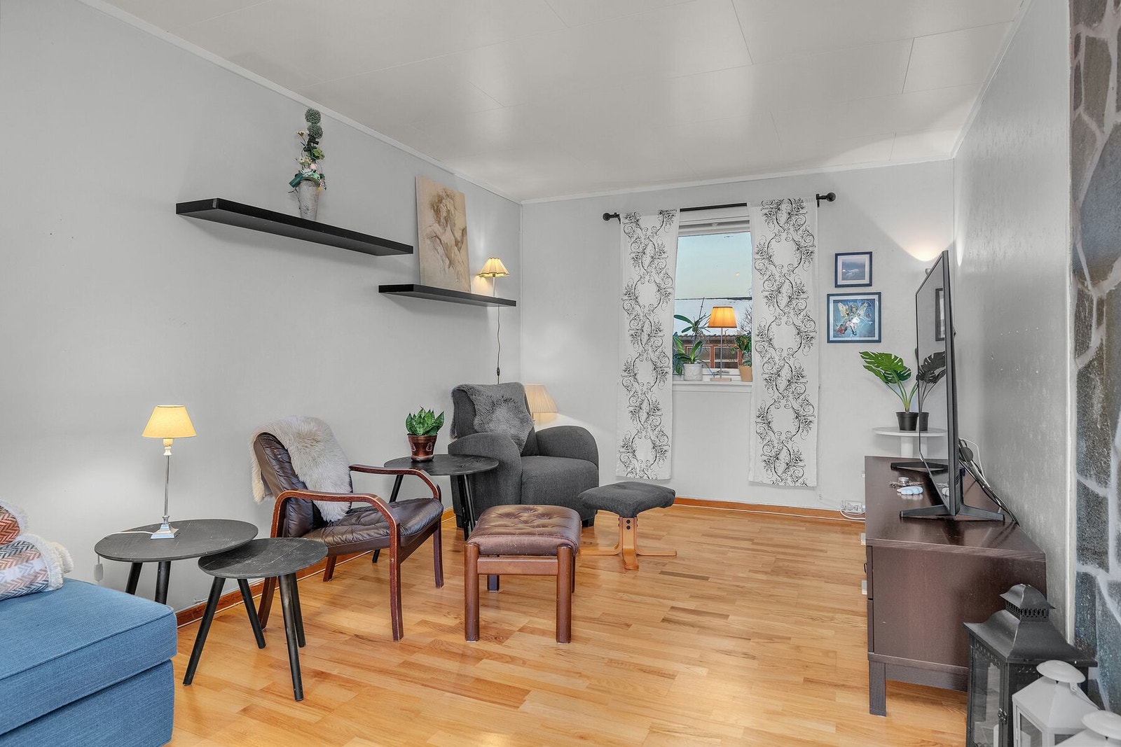 Del av stuen. Galleribilde