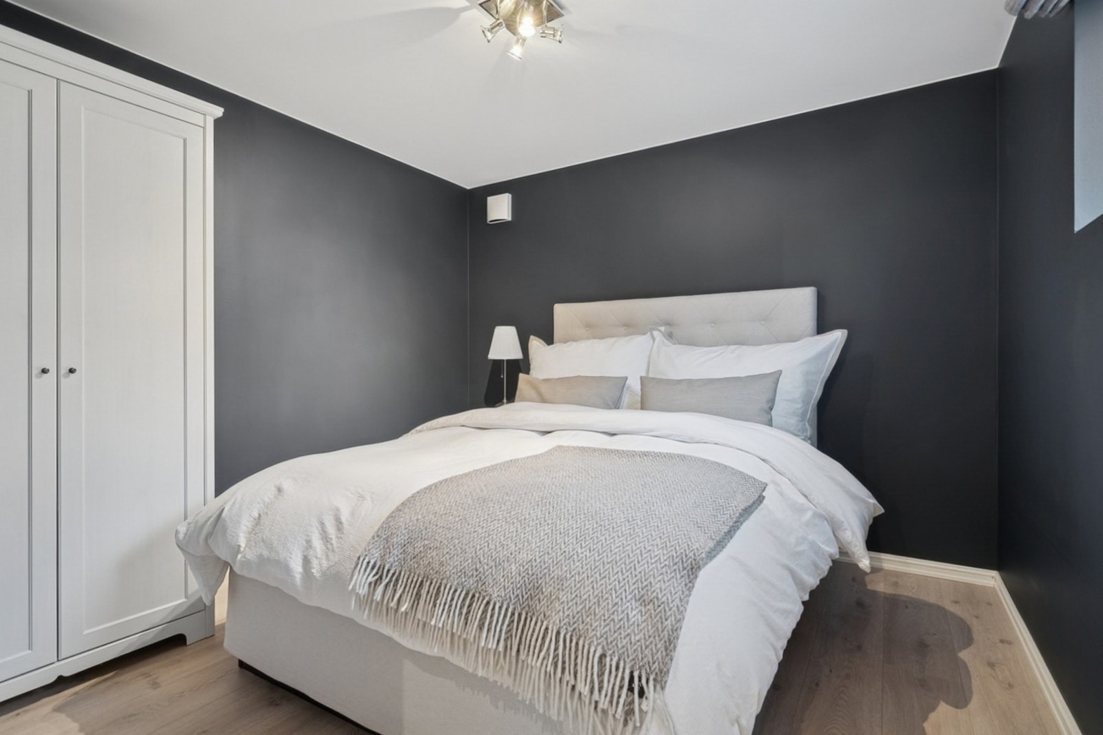 Soverom på 8,5 kvm. Galleribilde