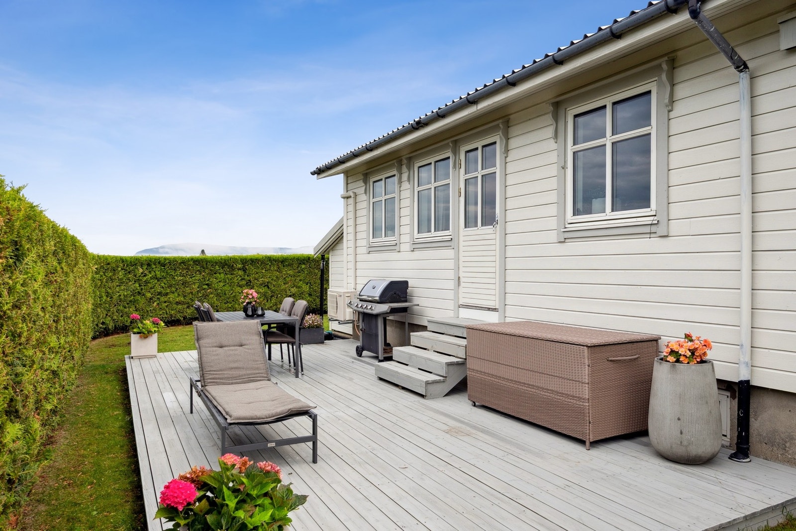 Platting på 28 kvm med utgang fra stue. Galleribilde