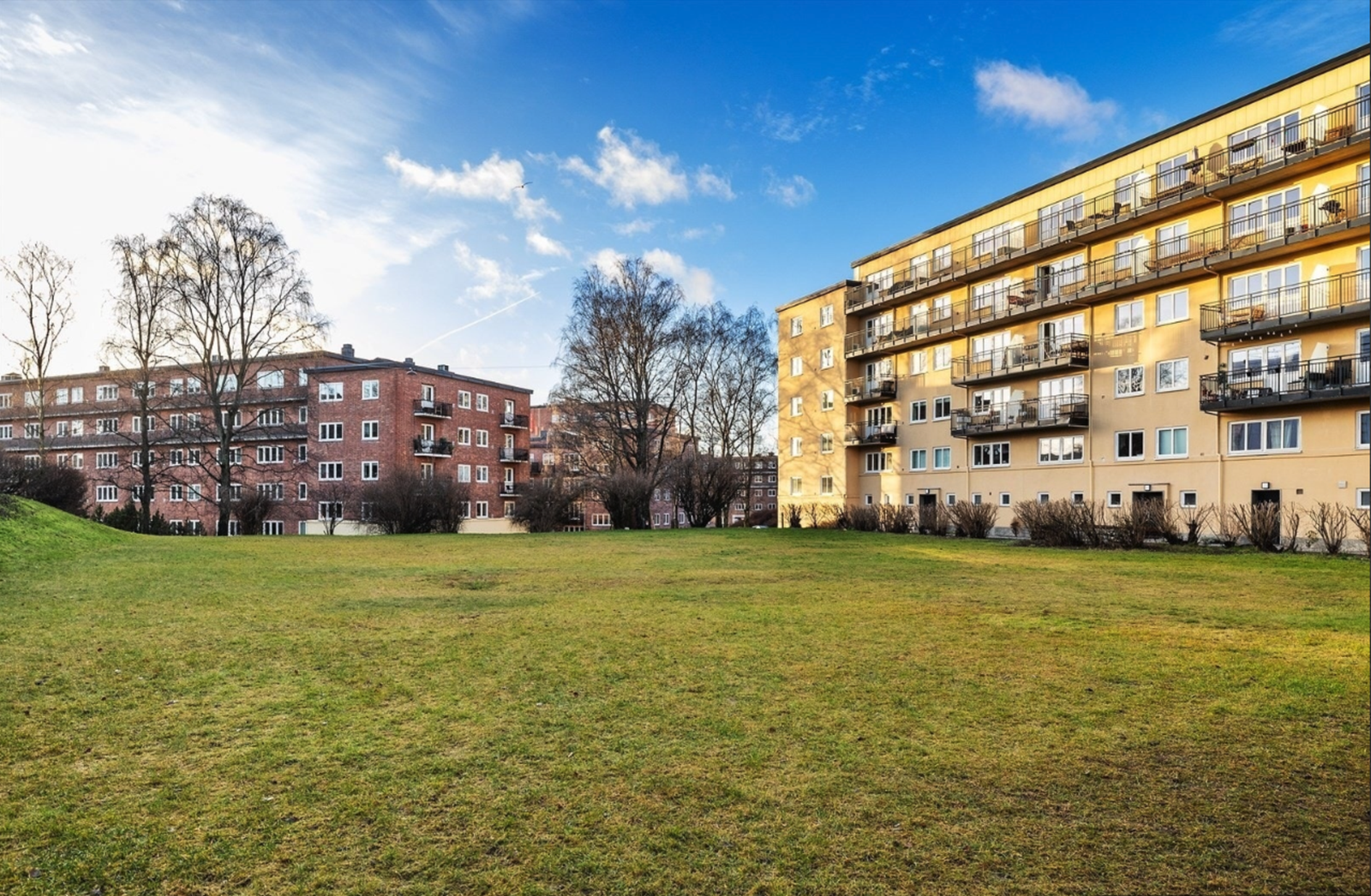 Felles grøntområde gir rom for rekreasjon og uteaktiviteter. Galleribilde