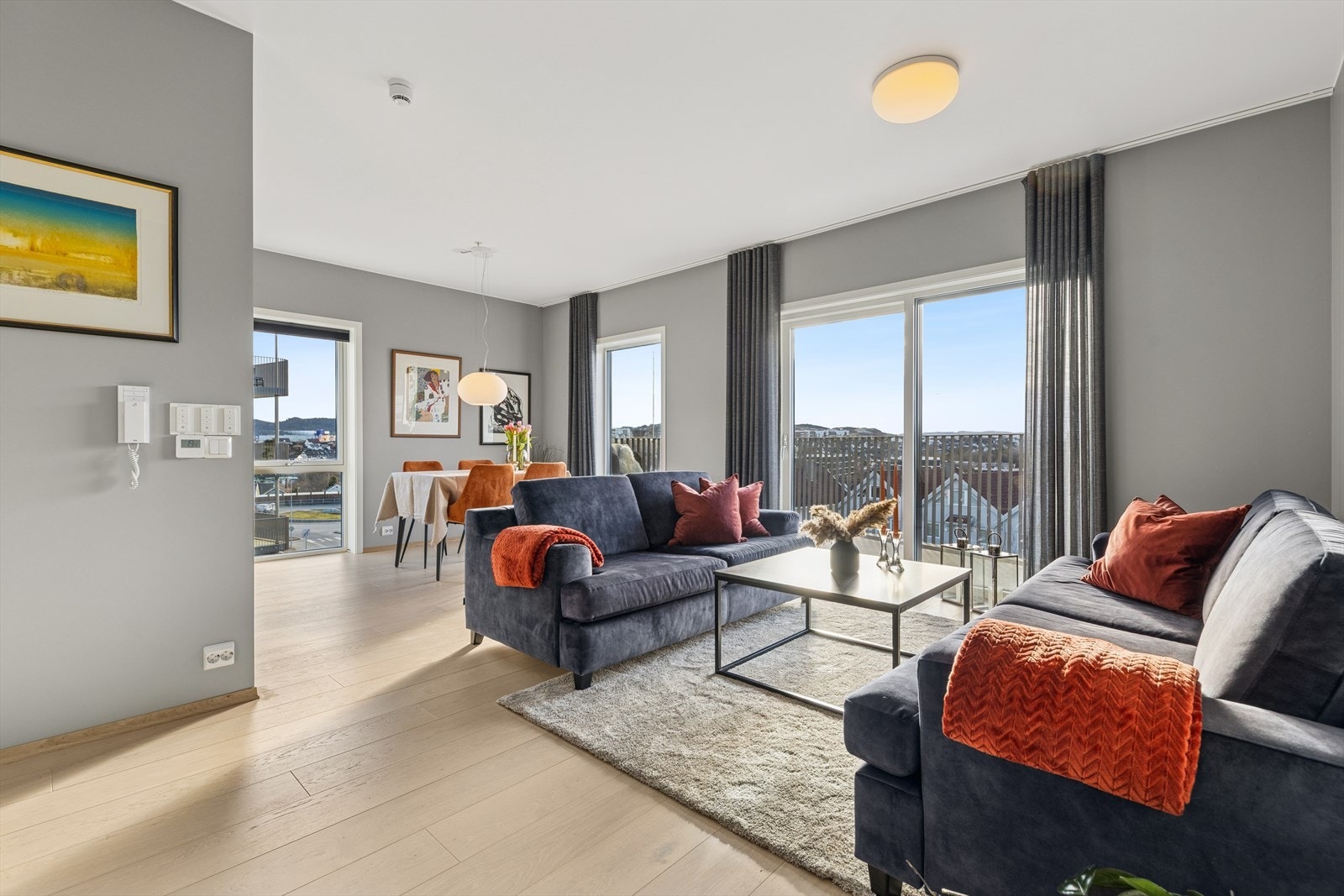 Velkommen til Sandvedhagen 1C - presentert av eiendomsmegler Meriton Gashi Galleribilde