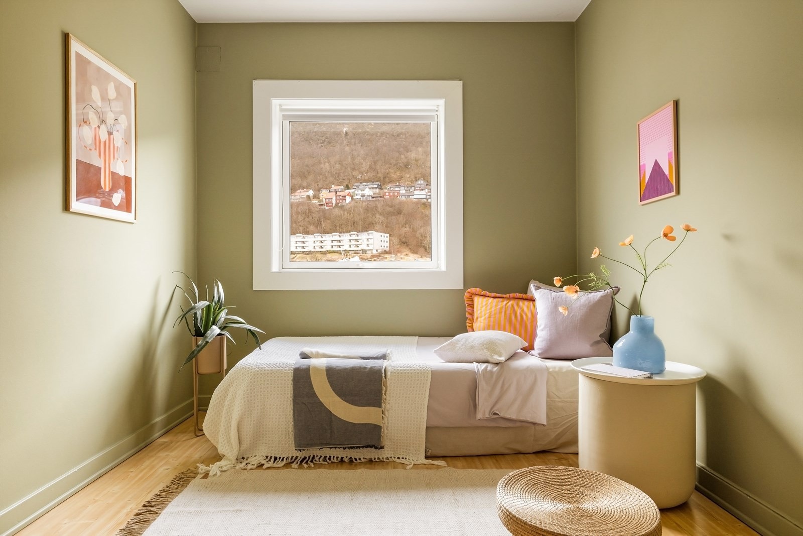 Også her er det god plass til seng av ønsket størrelse eller annen møblering. Galleribilde